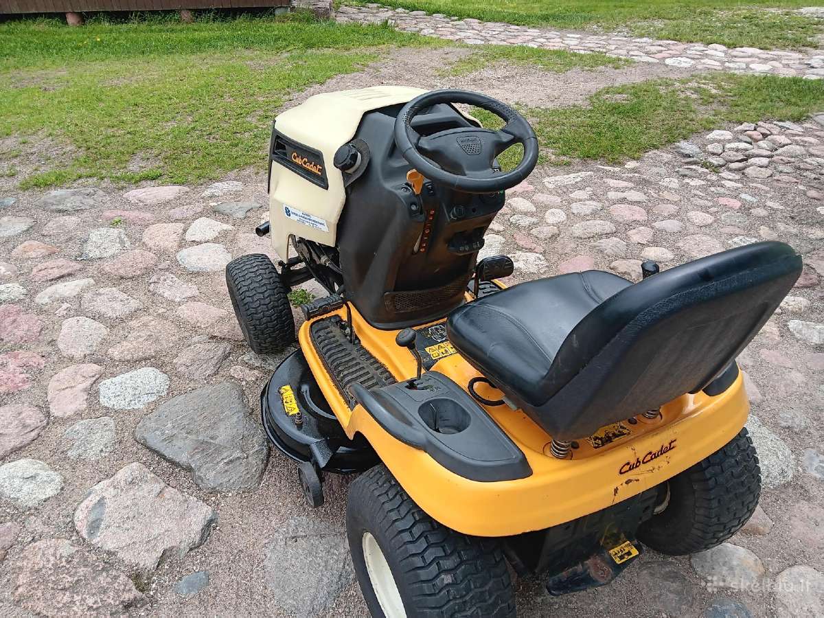 Sodo traktoriukas Cub Cadet - nuotraukos Nr. 3