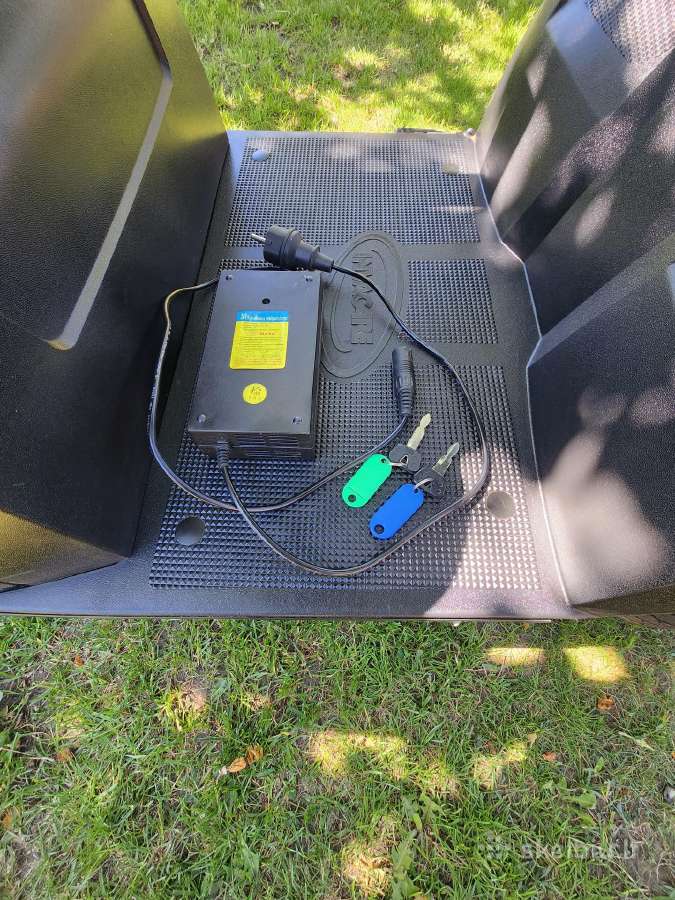 Elektrinis vežimėlis skuteris "Invacare Orion Pro" - nuotraukos Nr. 12