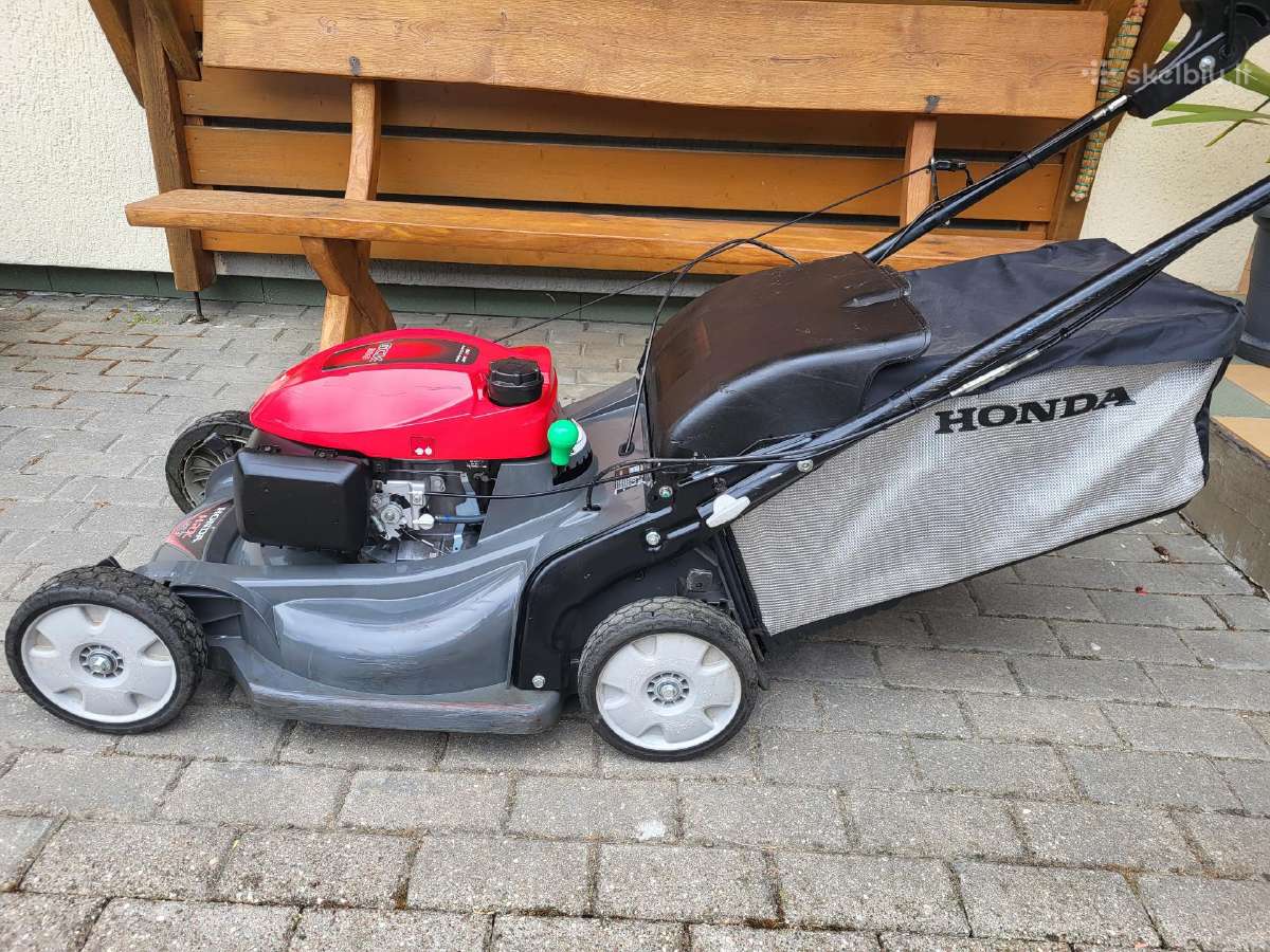 Parduodama žoliapjovė Honda Hrx 537 C5vye