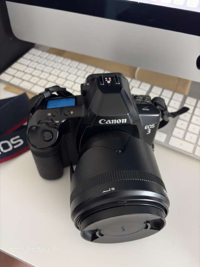 Canon EOS 3