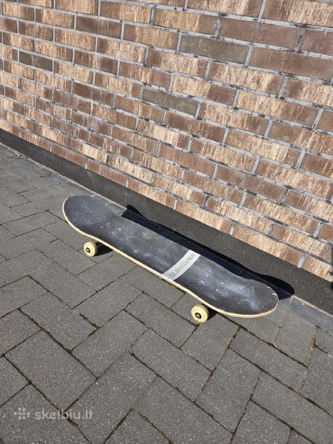 Quiksilver riedlentė - nuotraukos Nr. 3