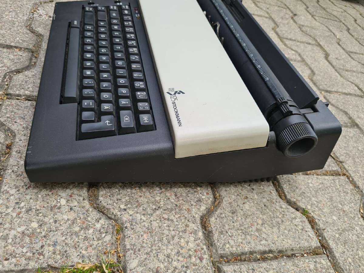 Elektrinė rašomoji mašinėlė "Olivetti Et Personal" - nuotraukos Nr. 3