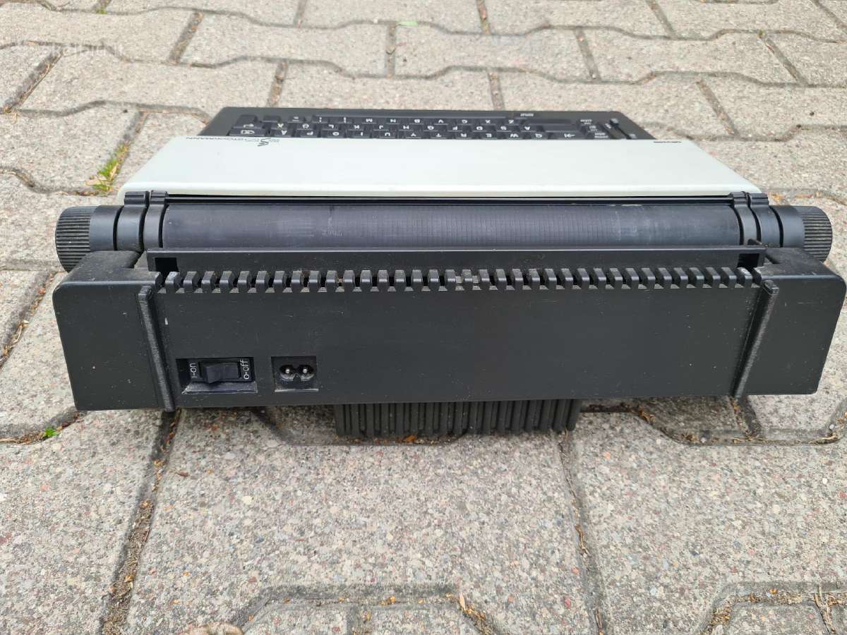 Elektrinė rašomoji mašinėlė "Olivetti Et Personal" - nuotraukos Nr. 5