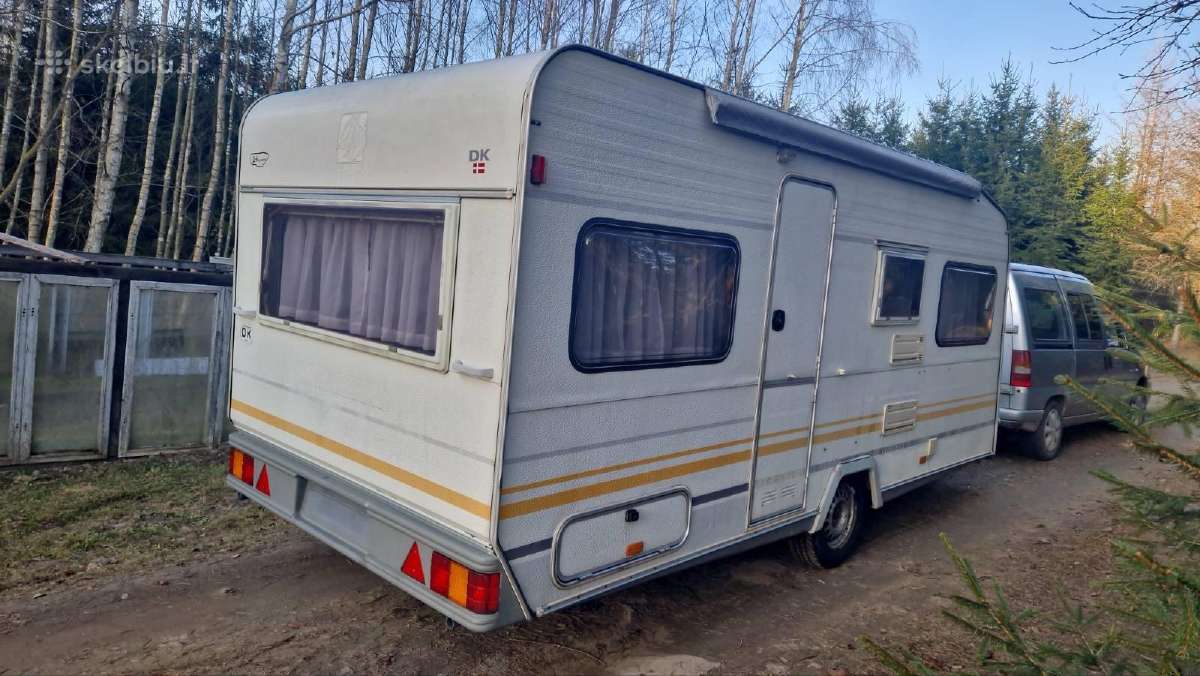 Parduodu prikabinama namelį Knaus