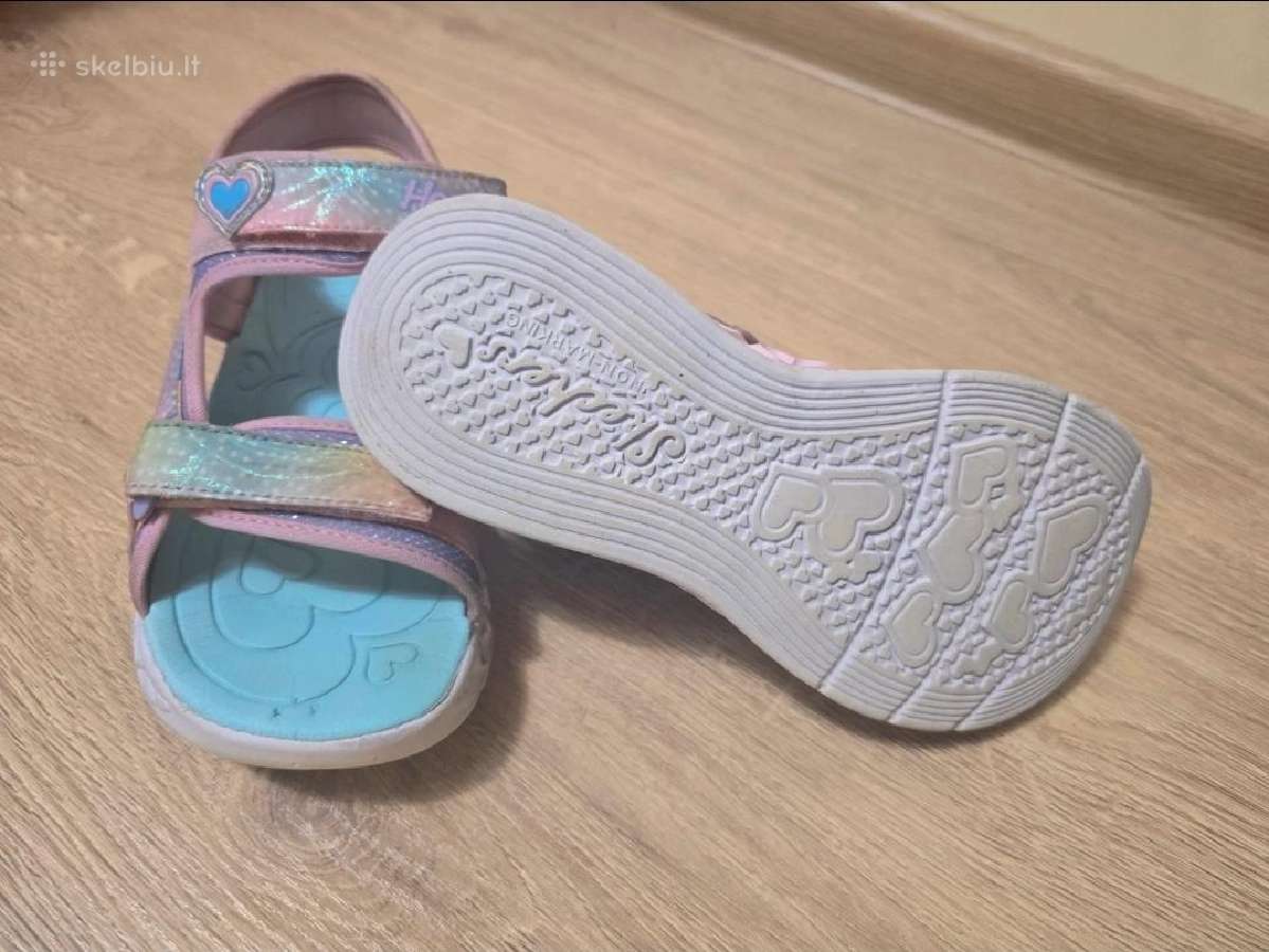 Šviečiančios ,Skechers Heart Lights" basutės - nuotraukos Nr. 3