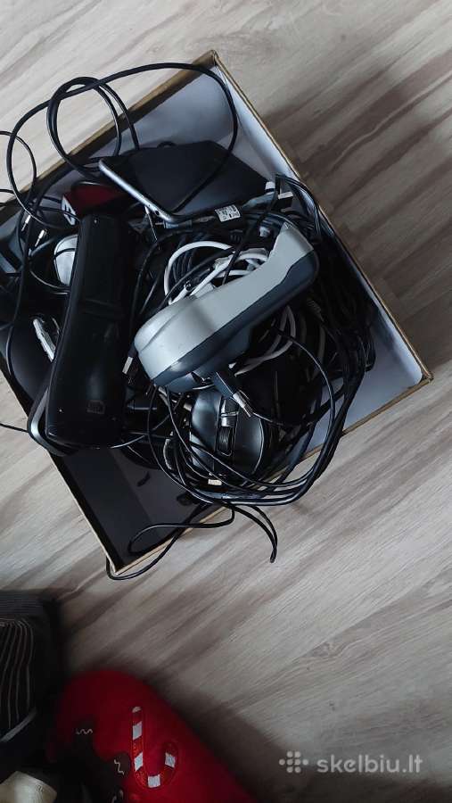 Laidai , telefonai ira veikiantis ,namu telefonas