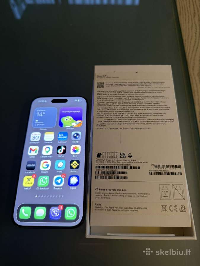 iPhone 16 pro 128 GB desert titanium