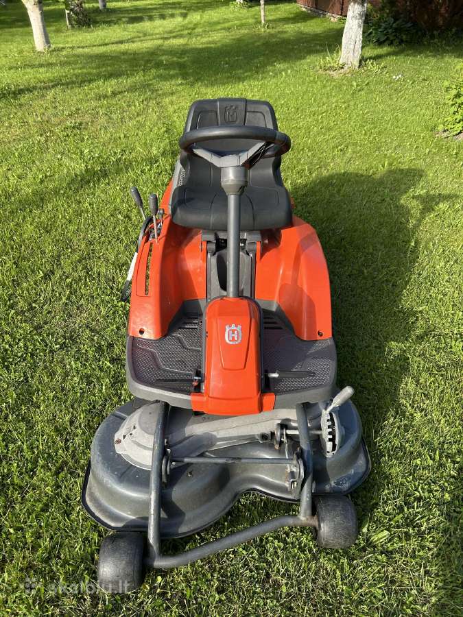 Husqvarna Rider R111b5
