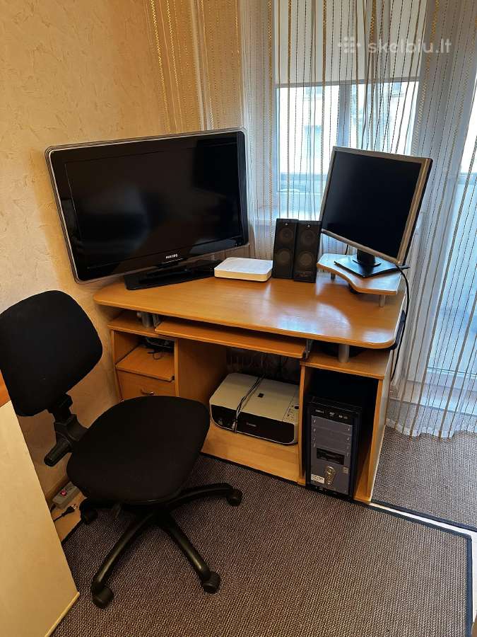 Stalas+kėdė+TV+pc+spausdintuvas
