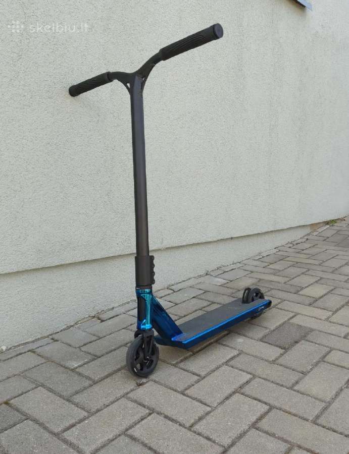 Parduodu triukinį paspirtuką Saundezy Drone. Paspi