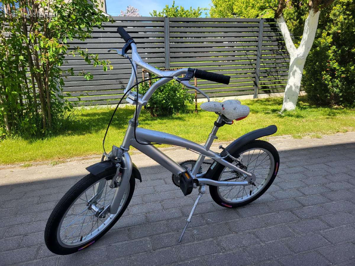 Vaikiškas dviratis 18 colių ratais