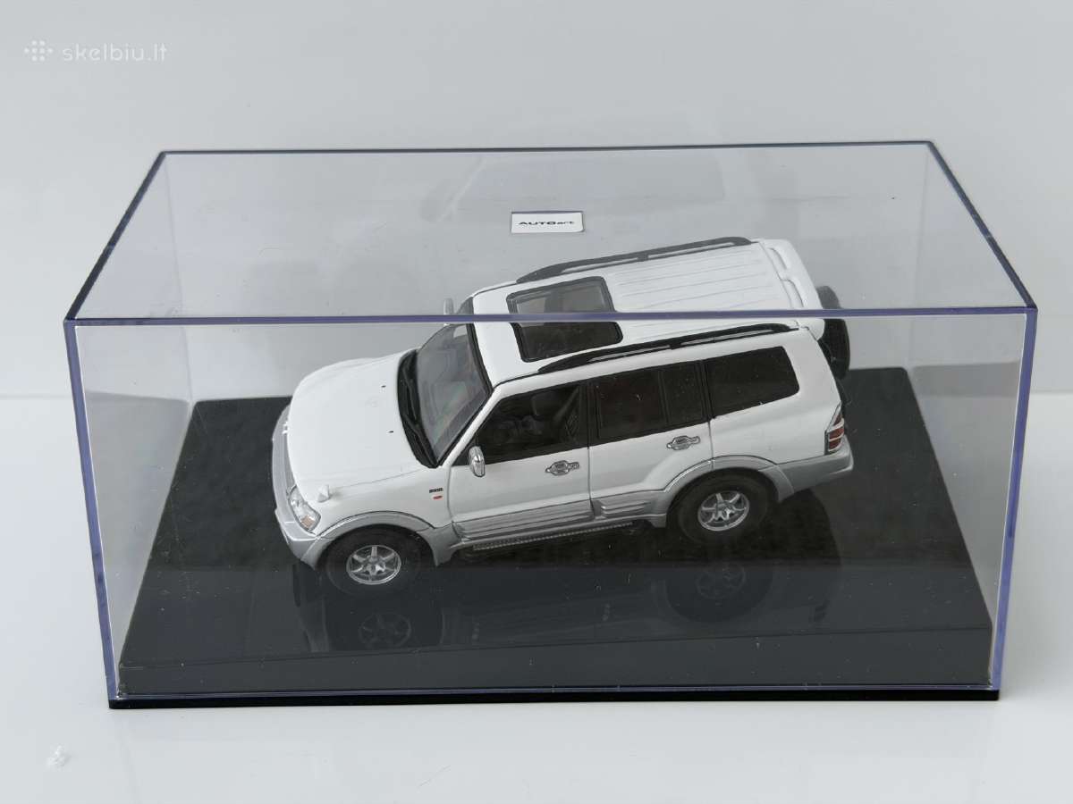 Mitsubishi Pajero 1:43 - nuotraukos Nr. 10