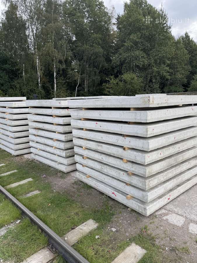 Betoninės kelio plokštės aikštelės logistika ūkis