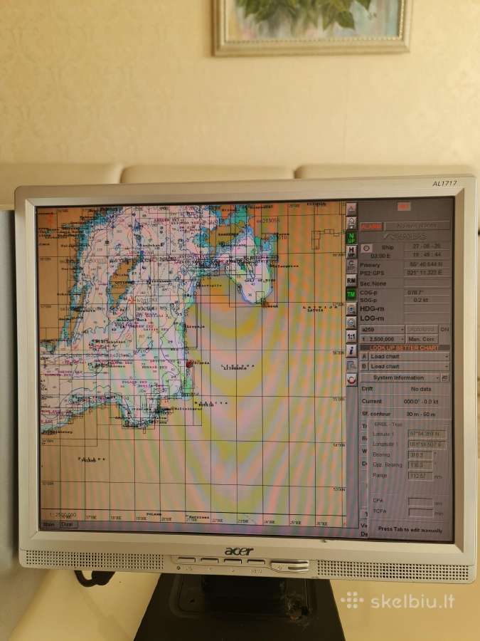 Kompiuteris su veikiančia Transas Navi Sailor 3000