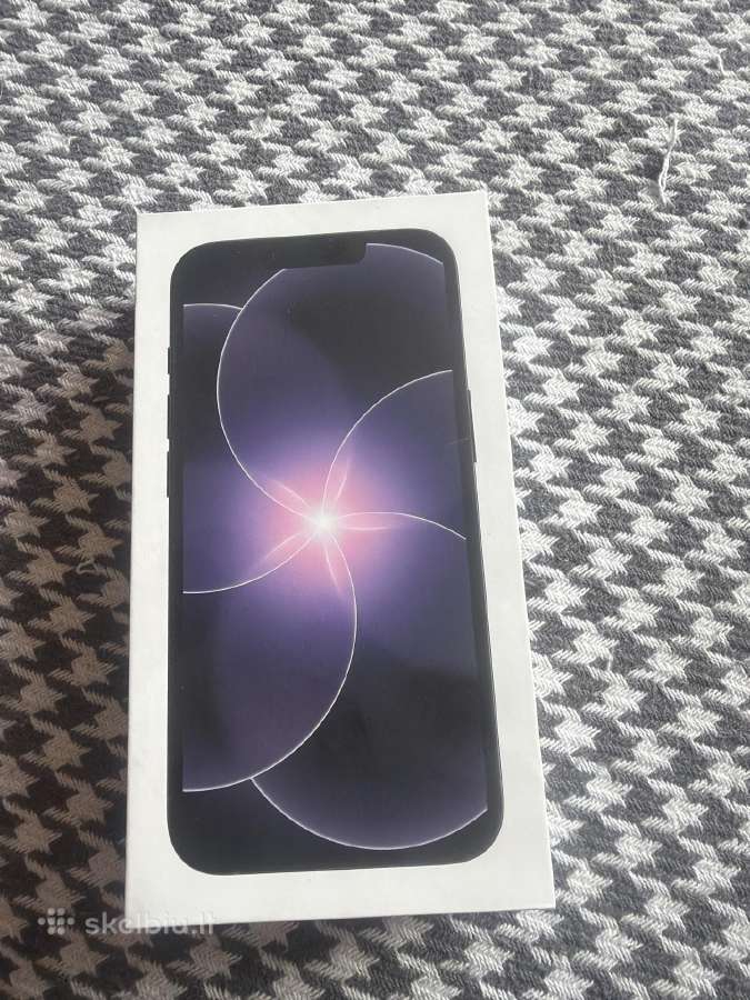 iPhone 17 E