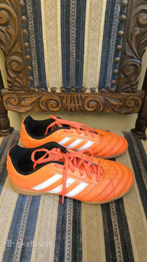 Adidas sportbaciai 38d