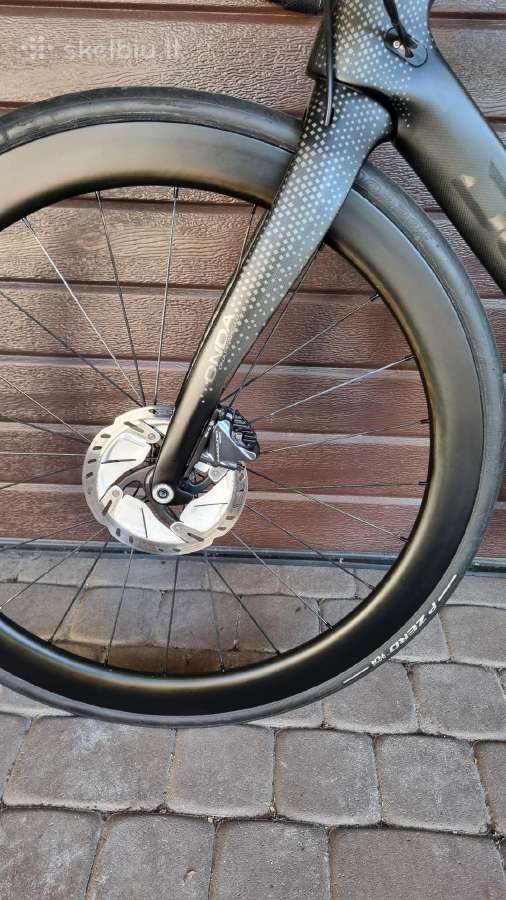Pinarello Dogma F10 Disc - nuotraukos Nr. 4