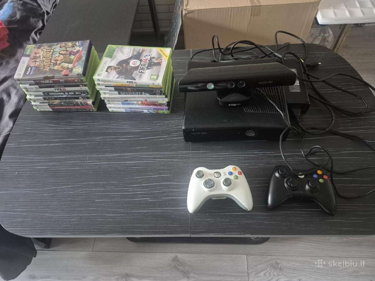 Parduodamas Xbox 360 komplektas