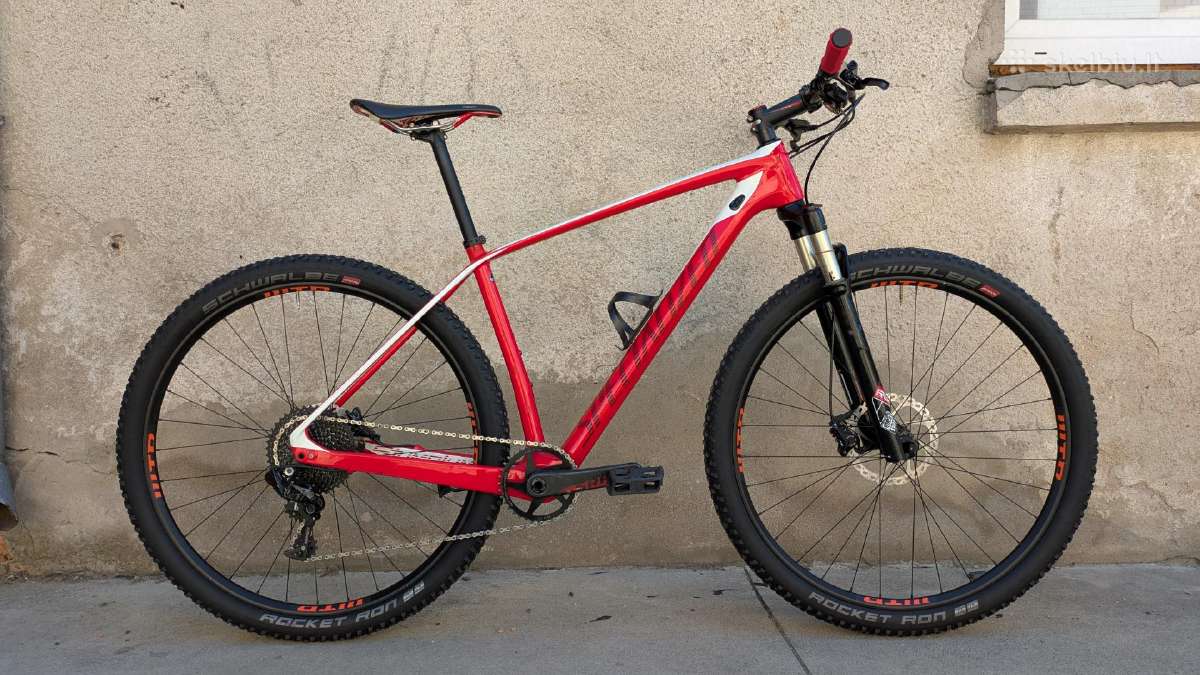 Specialized Stumpjumper carbon