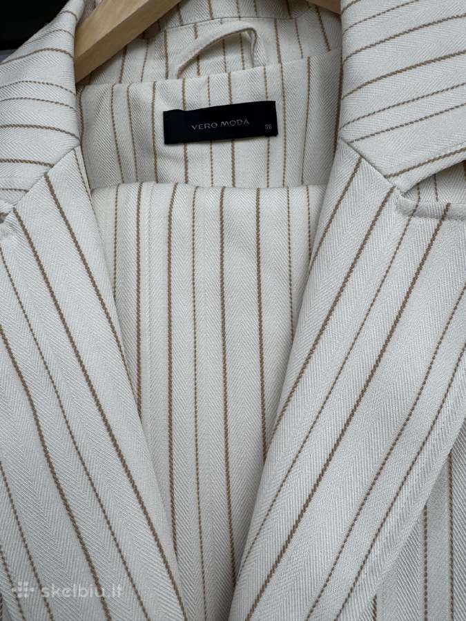 Vero Moda kostiumas puikus su platėjančiom kelnėm - nuotraukos Nr. 5