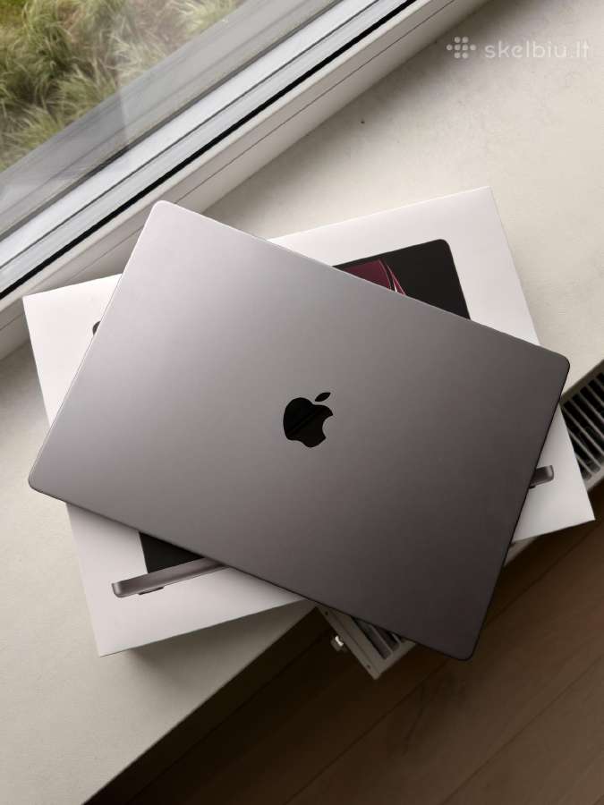 Idealios būklės MacBook Pro 16" M2 Pro, 99% bat.
