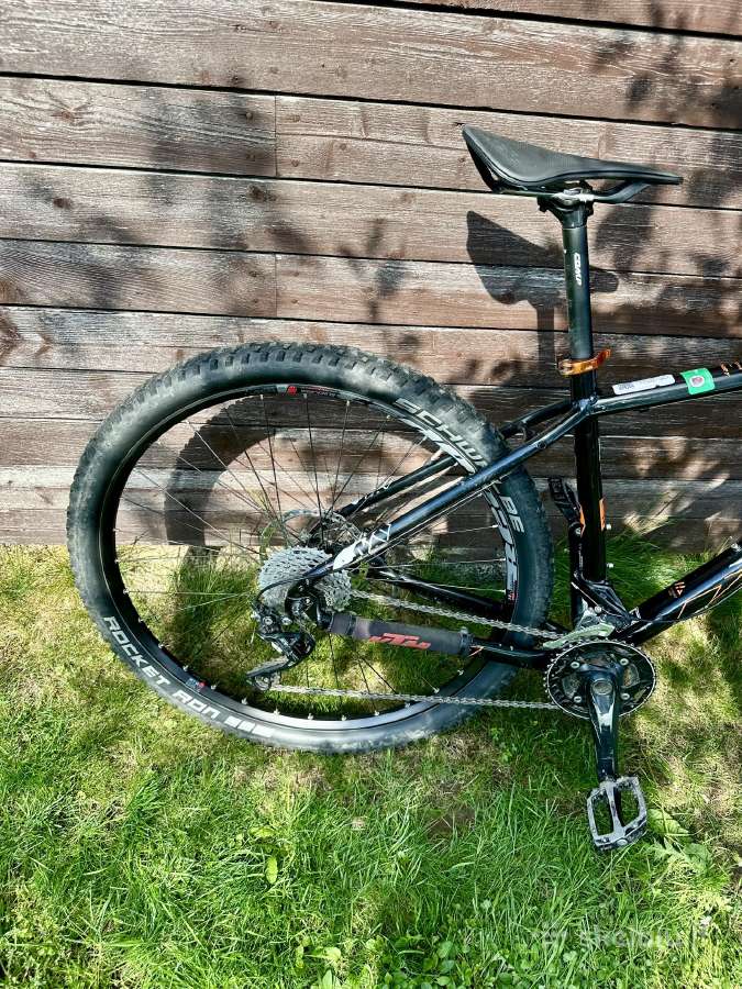 KTM XT, rockshox, tubeless. L dydis