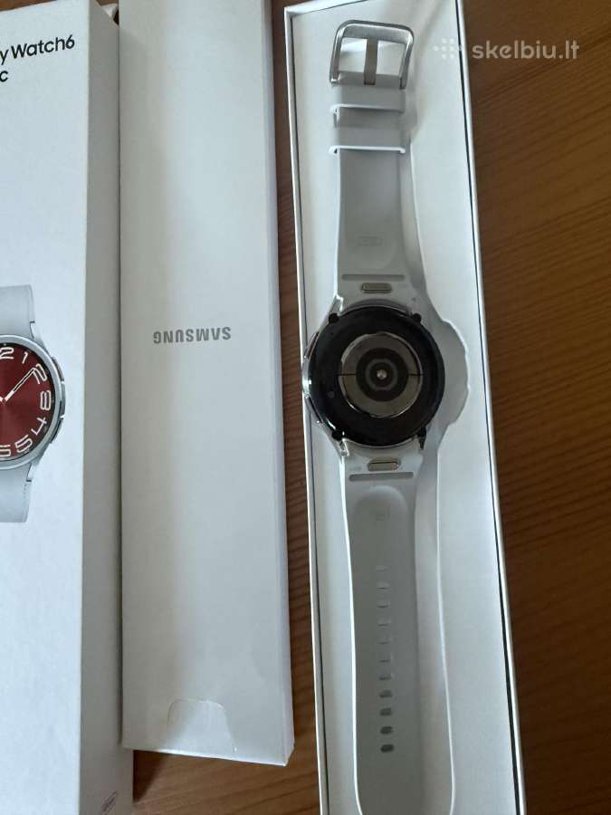 Galaxy Watch 6 classic silver