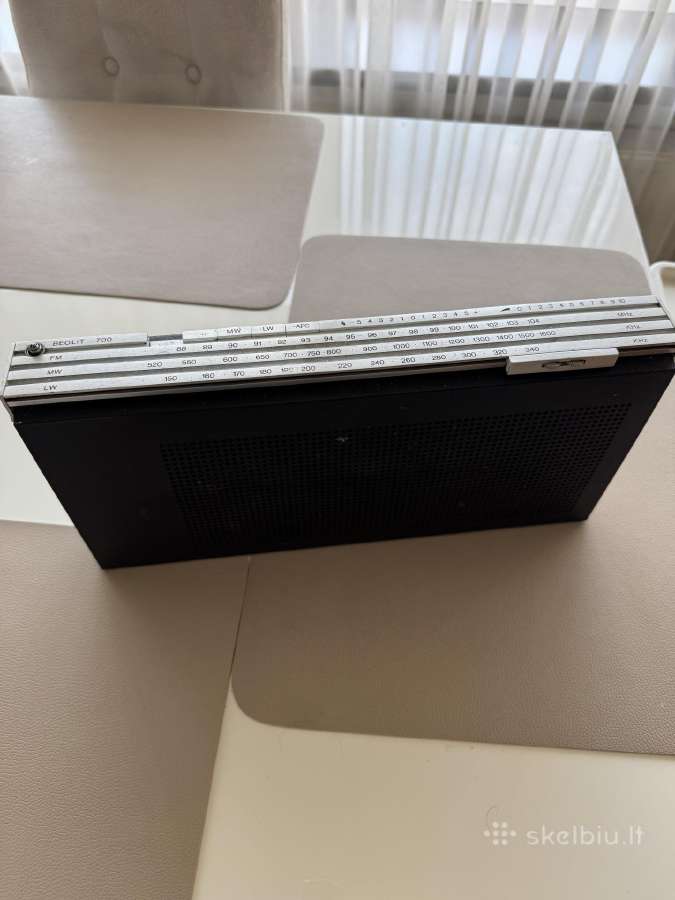 Bang & Olufsen beolit 700 kolekcinė radija