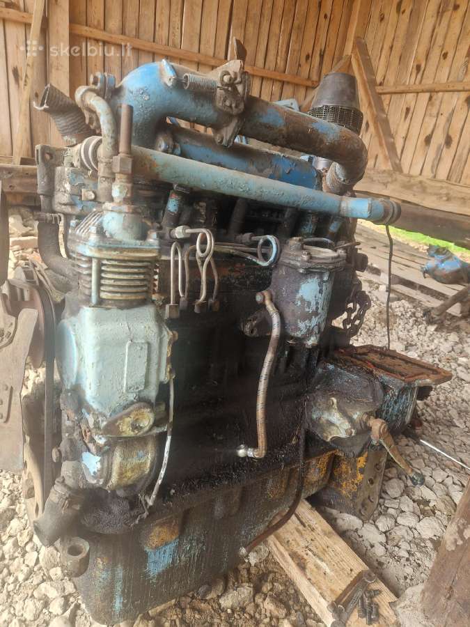 Mtz variklis dalimis