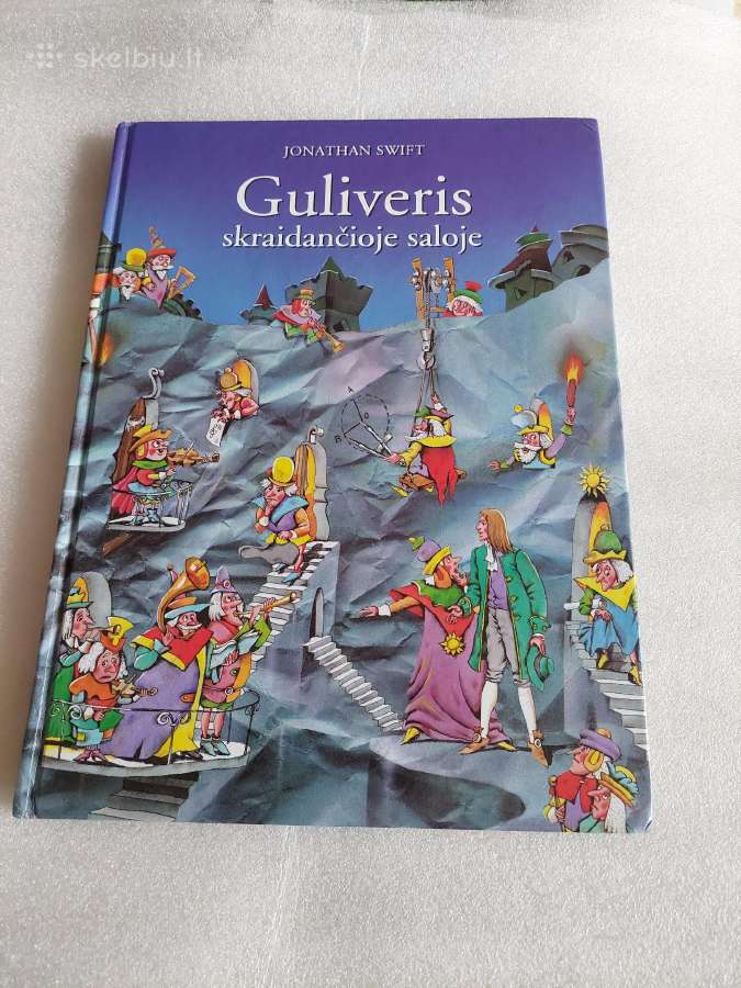 Guliveris skraidančioje saloje