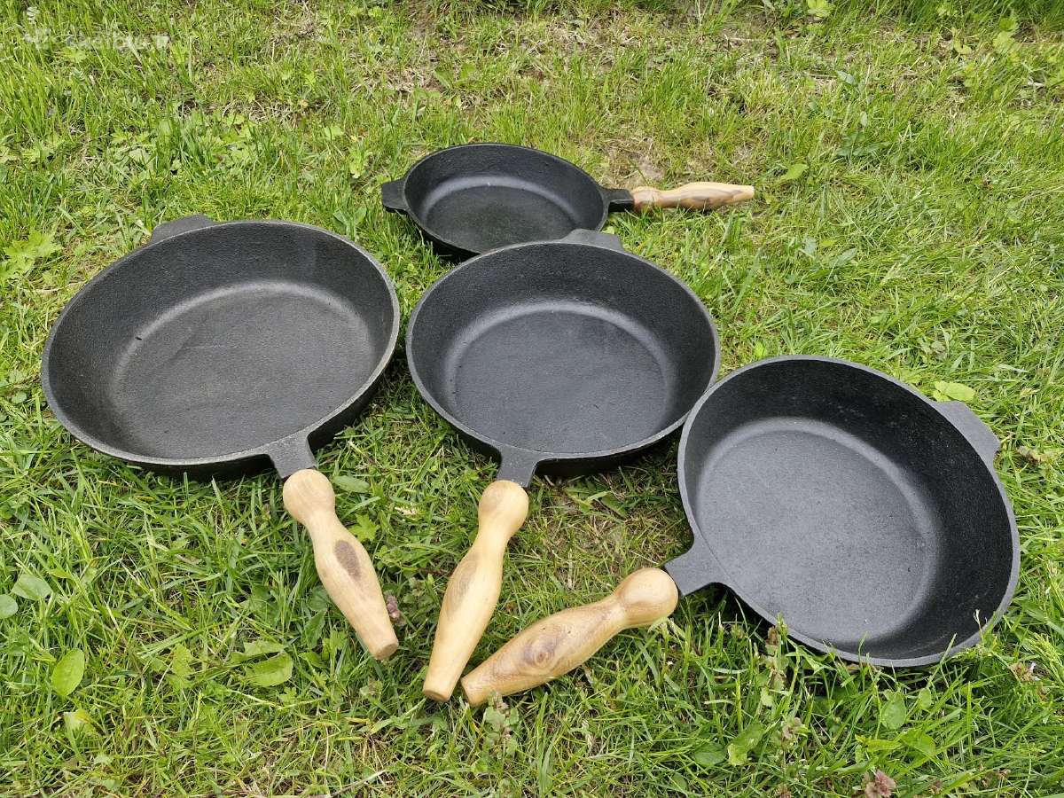 Naujos ketaus keptuves 22, 24, 26, 28 cm.