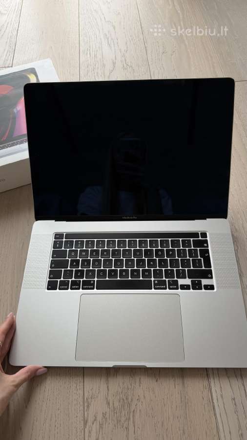 MacBook Pro 16" 2019 i7 / 16gb / 512gb / Radeon 53 - nuotraukos Nr. 2