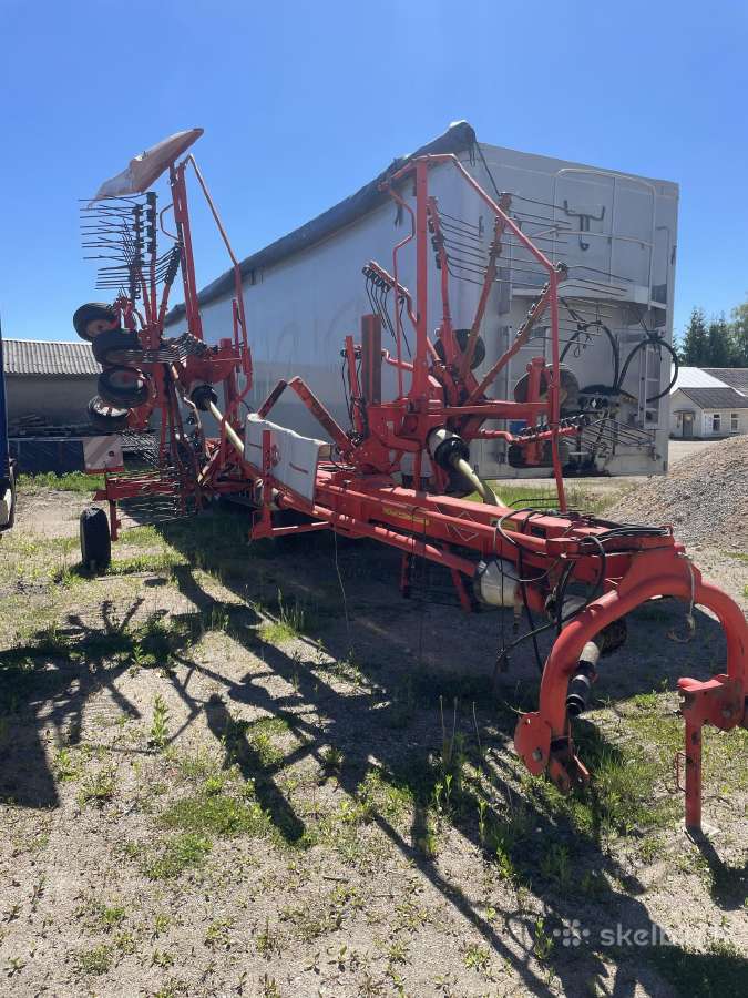 Parduodamas grėblys Kuhn Ga6520