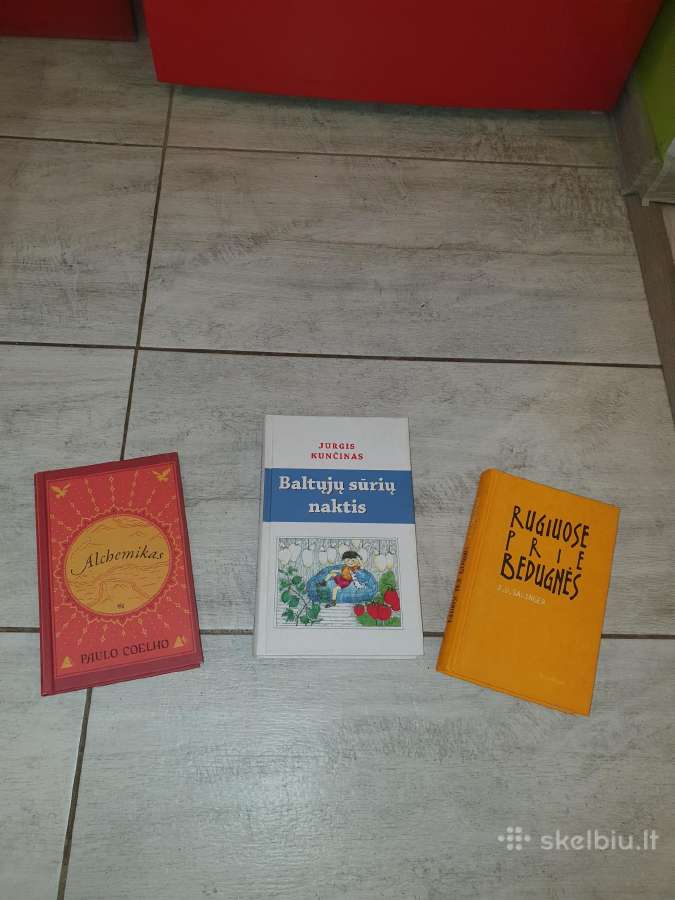 Įvairios įliustruotos knygos, enciklopedijos, vado - nuotraukos Nr. 8