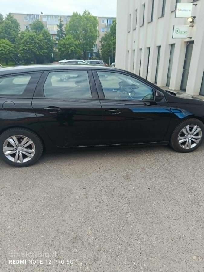 2015 Peugeot 308 1,2 l. 96 kw. benzinas, automat