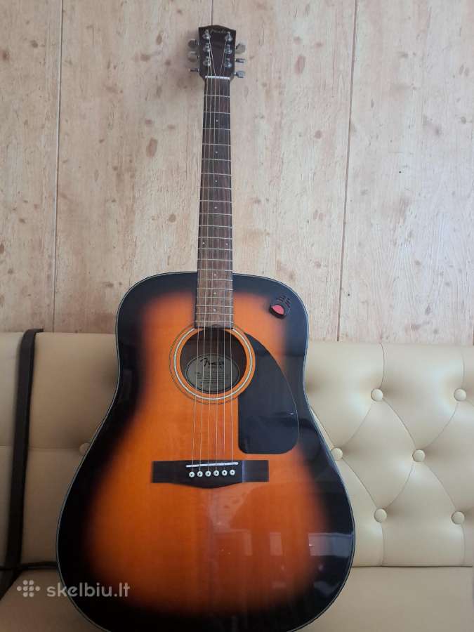 Gitara fender