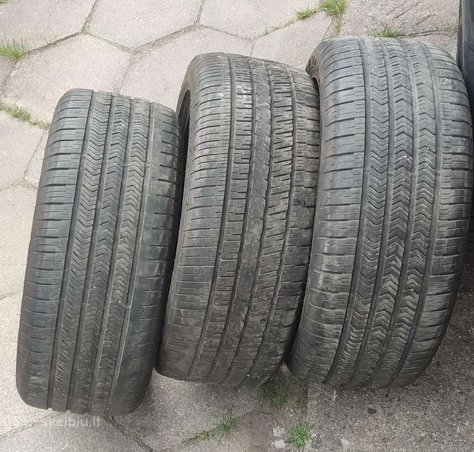 R18 245/45