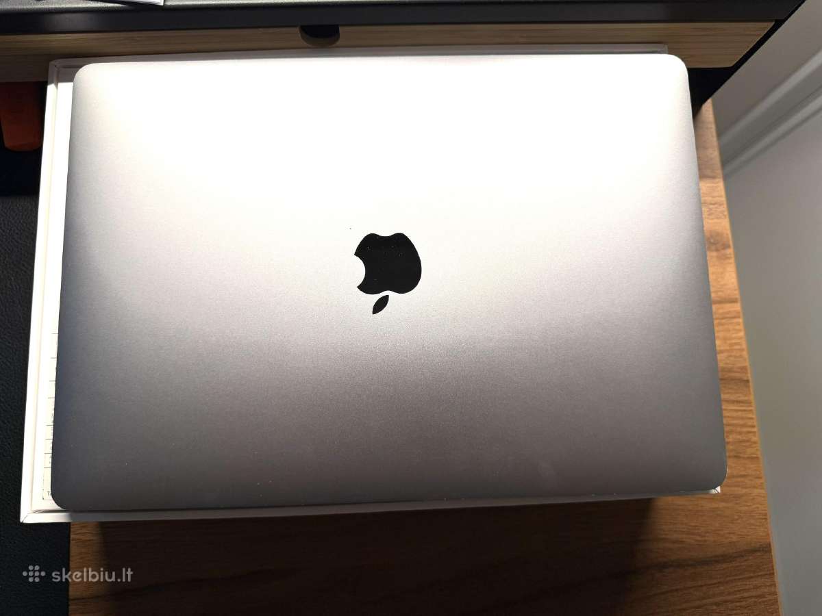 13-inch MacBook Air 2018