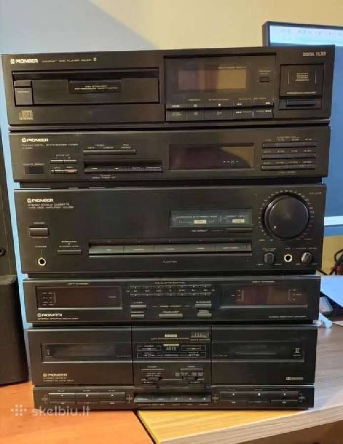 Japoniškas Pioneer audio sistemos komplektas