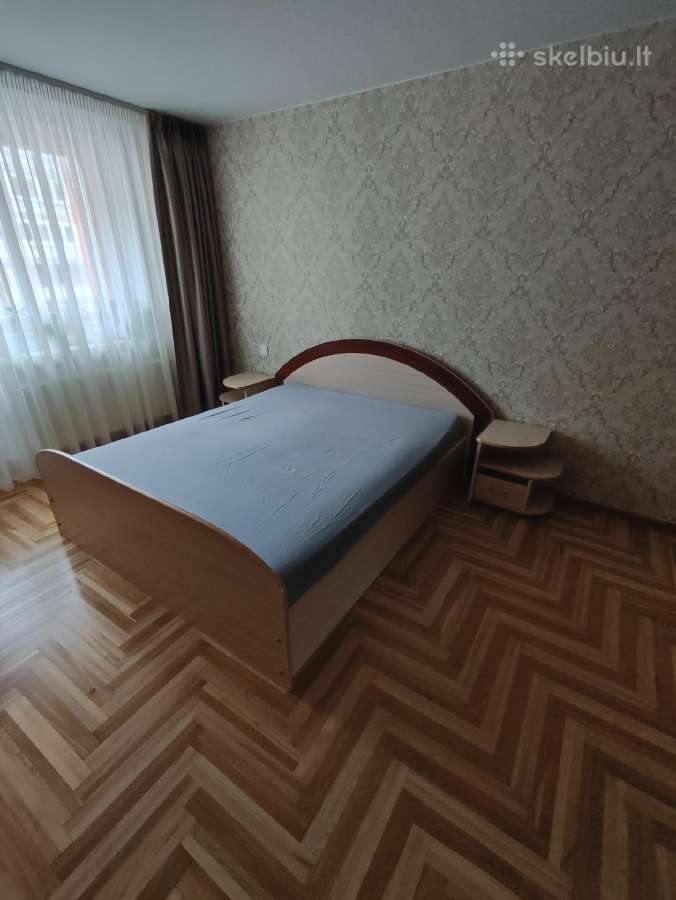 Parduodu miegamojo komplektą