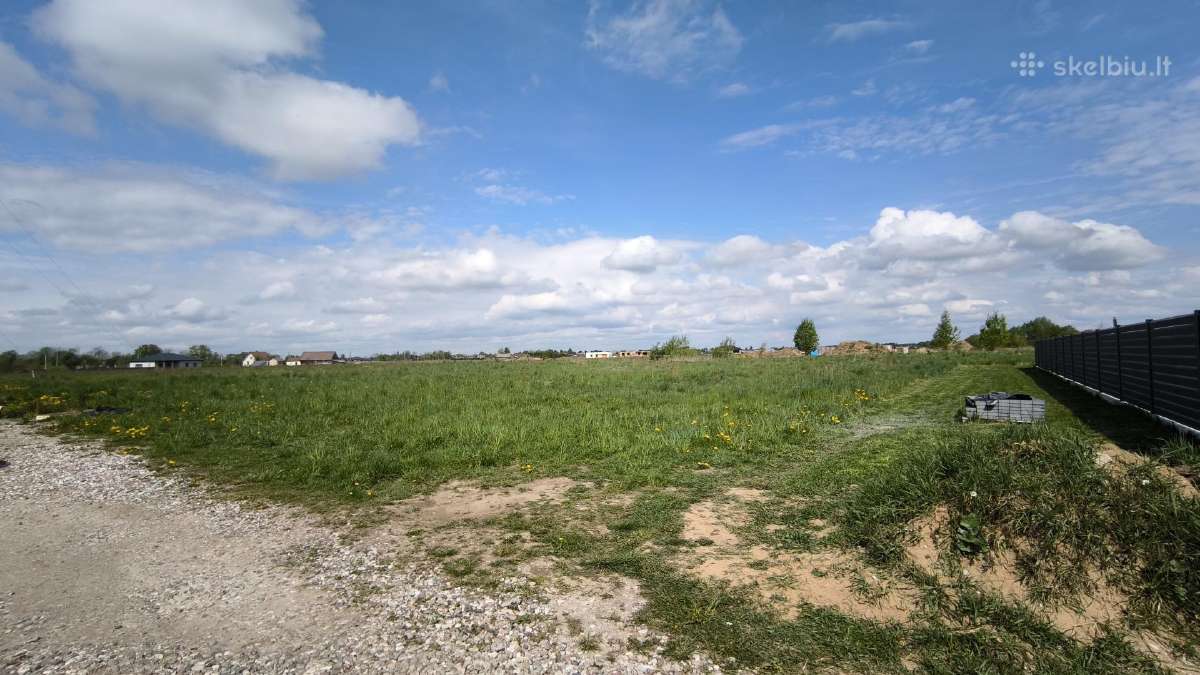 10 a namų valdos sklypas