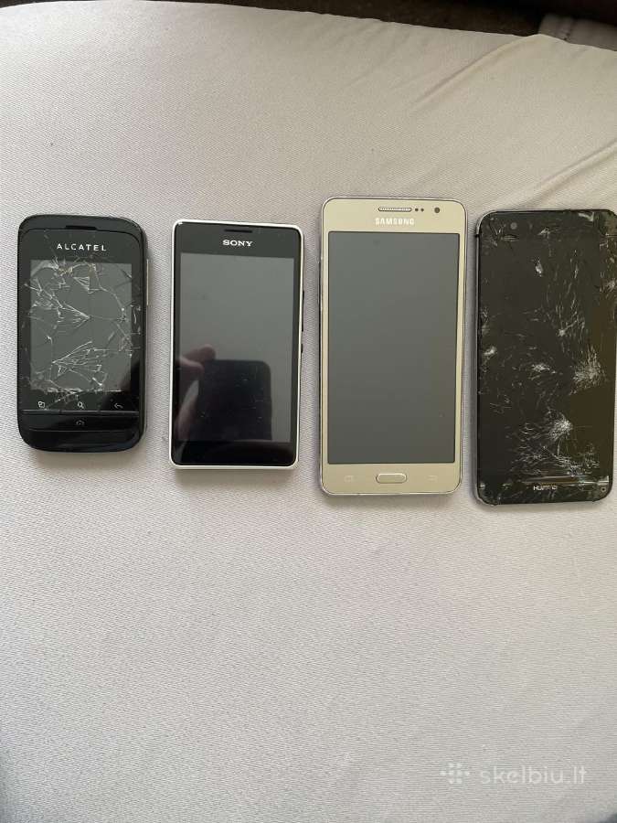 Seni mobilus veikiantys ir ne visi telefonai