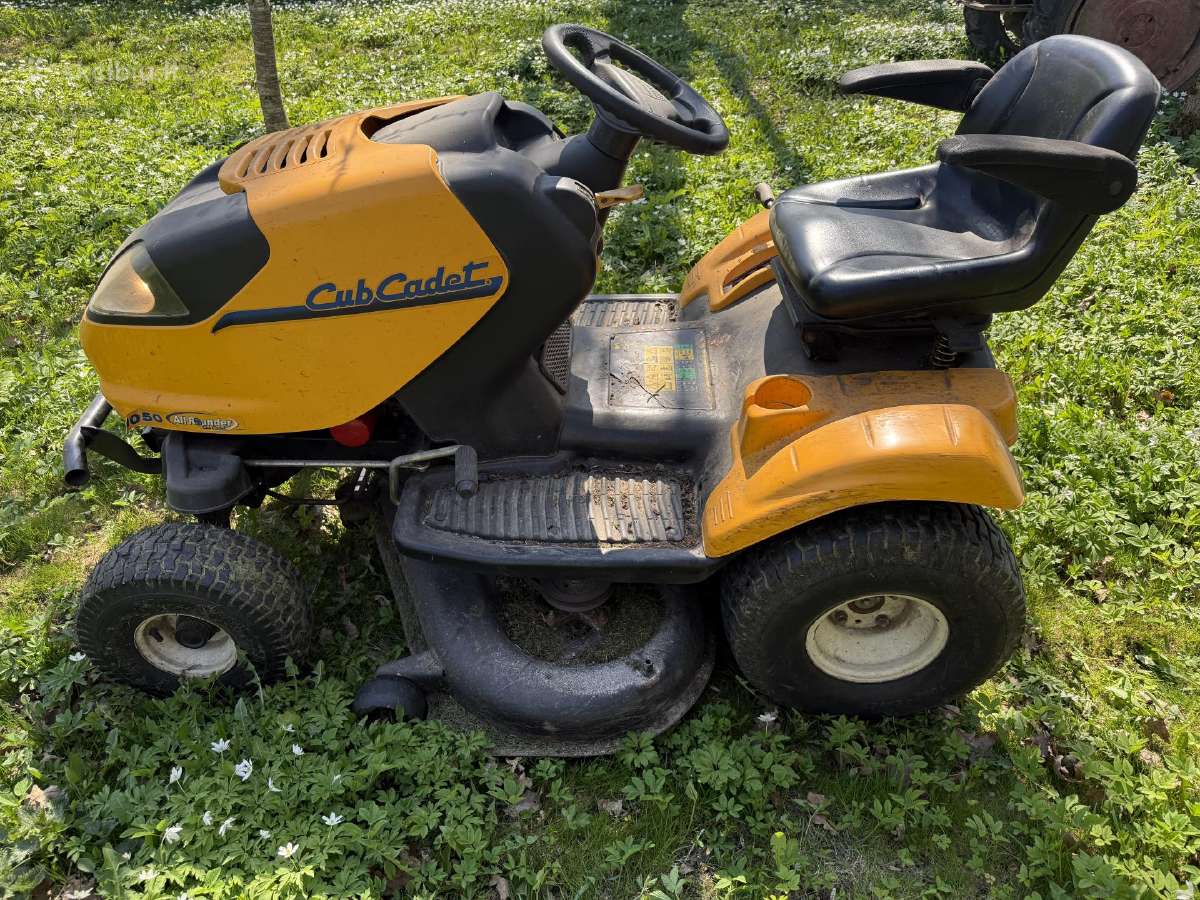 Cub cadet 1050 allrounder