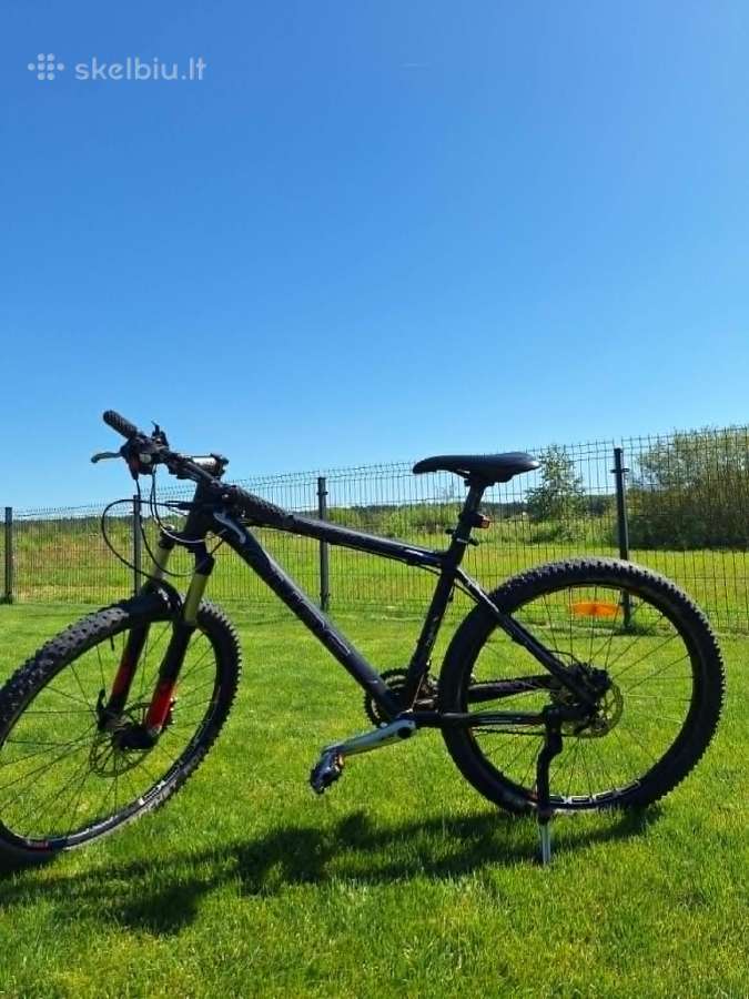 Cube Reaction Pro Series kalnų dviratis