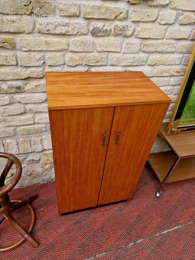 Vintažinė mid century tikmedžio batų spintelė - nuotraukos Nr. 11