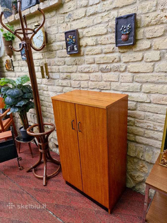 Vintažinė mid century tikmedžio batų spintelė - nuotraukos Nr. 15