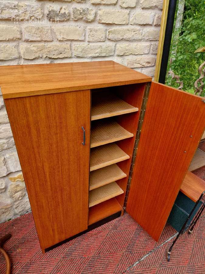 Vintažinė mid century tikmedžio batų spintelė - nuotraukos Nr. 31