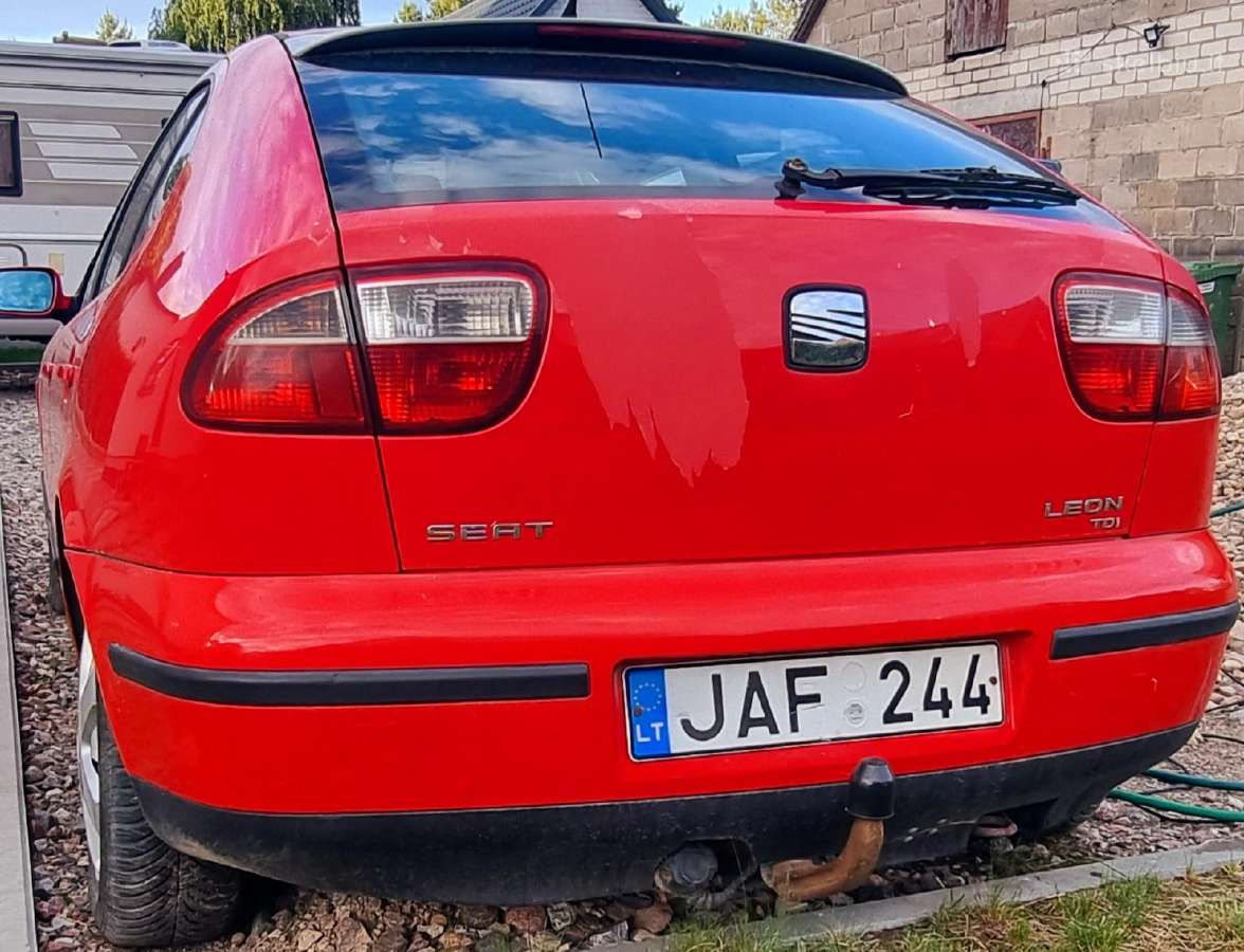 Seat Leon 1.9tdi 81kw 2000m. 250e