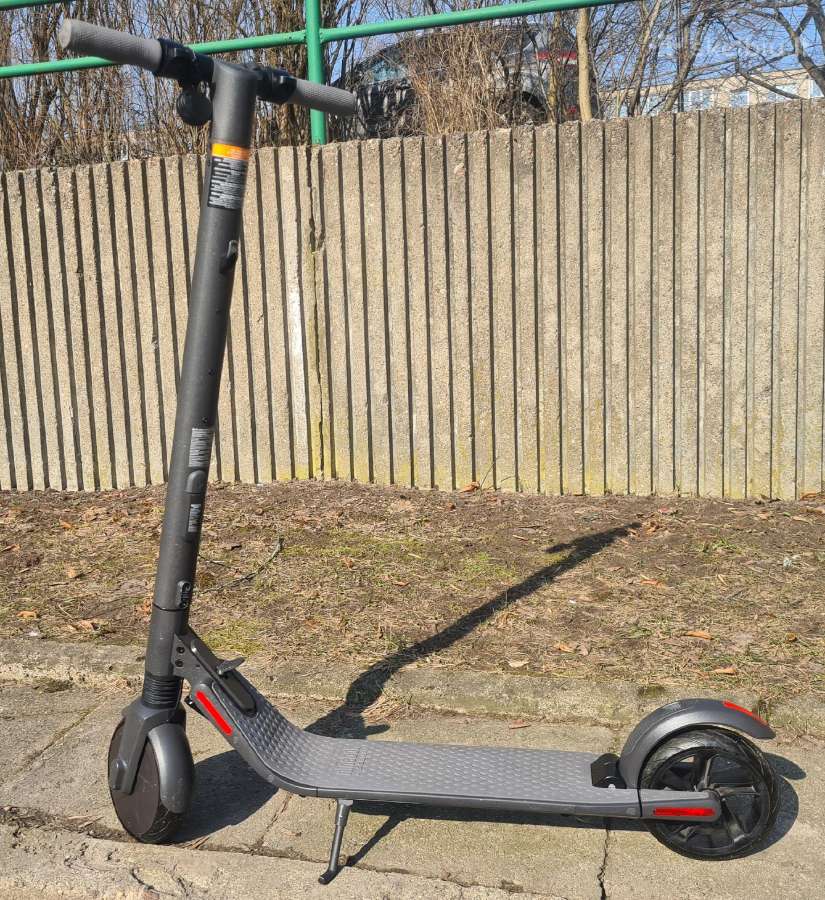 Elektrinis paspirtukas Ninebot segway Es2