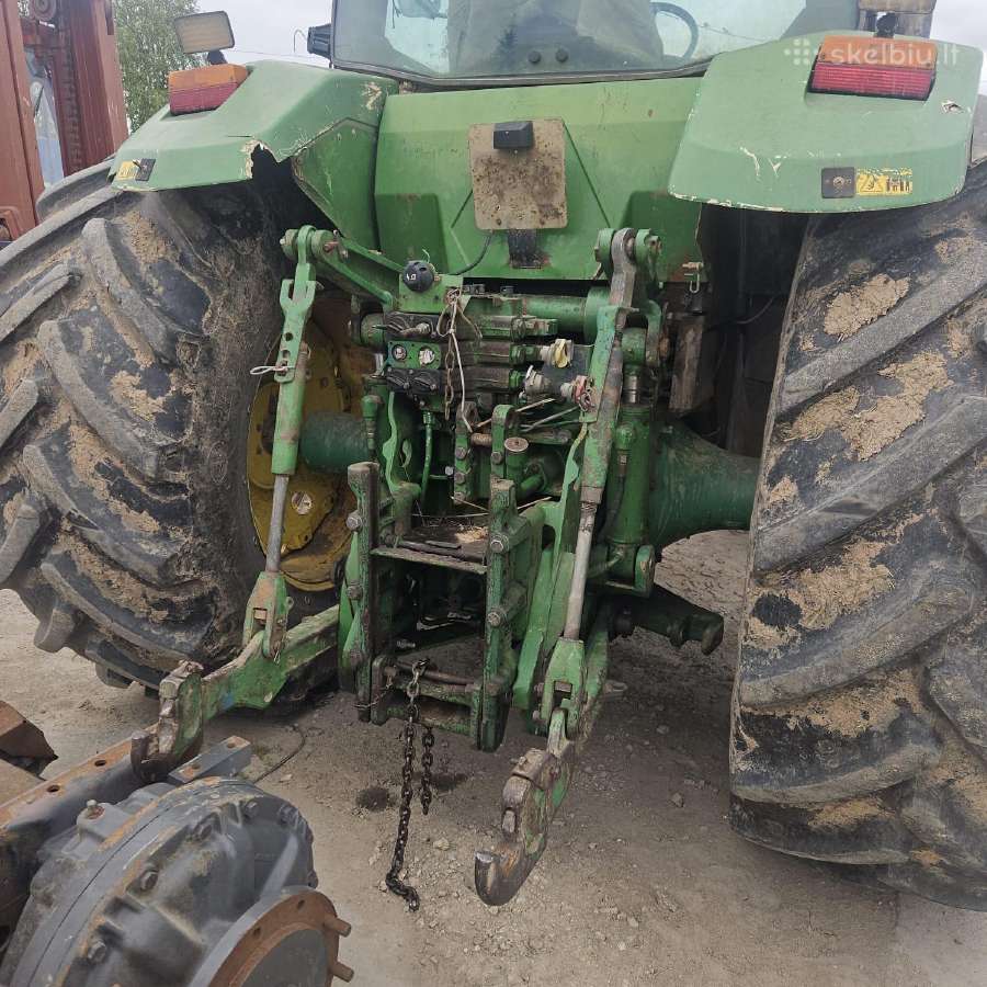 Traktorius John deere 8200 Ardomas Dalimis